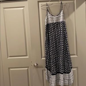 American Eagle Black & White Maxi Dress Size M